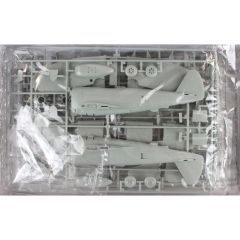 Academy 12222 1/48 P-47D Gabreski Savaş Uçağı Demonte Plastik Maketi