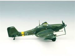 Academy 12404 1/72 Ju 87G-2 Stuka (Kanonen Vogel) Savaş Uçağı Demonte Plastik Maketi