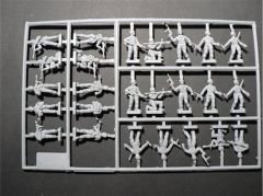 Italeri 6045S 1/72 WWII Alman Paraşütçü Askerleri Demonte Plastik Maketi