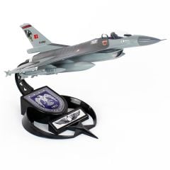 AkbaModel 1/48 F-16 Atmaca Filo Muharip Savaş Uçağı, Sergilemeye Hazır Standlı Model