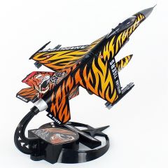 AkbaModel 1/48 F-16 Tiger Meet Savaş Uçağı, Sergilemeye Hazır Standlı Model