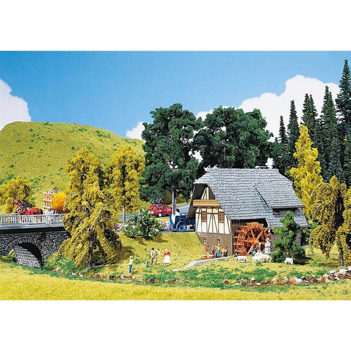 Faller 130387 1/87 Küçük Orman Evi Demonte Plastik Maketi