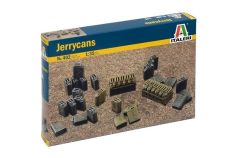 Italeri 0402S 1/35 Yakıt ve Su Bidonları Demonte Plastik Maketi