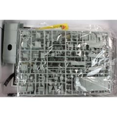 Academy 13228 1/35 M3 Grant Tank ve Personeli Demonte Plastik Maketi