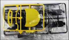 AMT 1074M 1/25 2017 Chevy Camaro SS 1LE Araba Demonte Plastik Maketi
