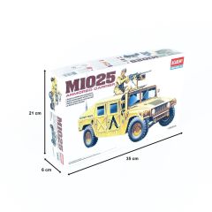 Academy 13241 1/35 M-1025 Amerikan Zırhlı Personel Taşıyıcı Demonte Plastik Maketi
