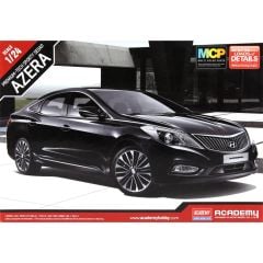 Academy 15121 1/24 Hyundai Grandeur HG Azera Binek Aracı Demonte Plastik Maketi