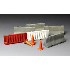 SPS012 1/35 CONCRETE & PLASTİC BARRİER SET