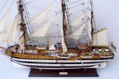 GIANHIEN TS0123P70 AMERIGO VESPUCCI AHŞAP HAZIR YELKENLİ GEMİ MAKETİ