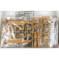 AFV Club AF35S50 1/35 Sd.Kfz. 251/3 Ausf. C Tank Demonte Plastik Maketi