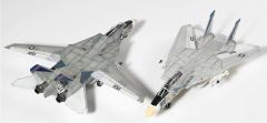 Academy 12563 1/72 USN F-14A (VF-143 Pukin Dogs) Savaş Uçağı Demonte Plastik Maketi