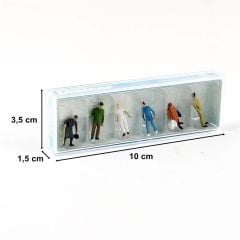 Preiser 14023 1/87 Ölçek Polis ve Yolcu Figürleri