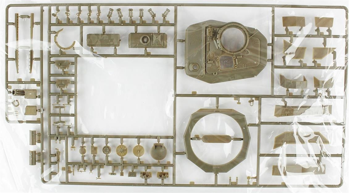 AFV Club AF35124 1/35 IDF SHOT Kal 1973 Tankı Demonte Plastik Maketi