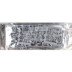 05100 1/700 LIMITED BRITISH AIRCRAFT CARRIER HMS